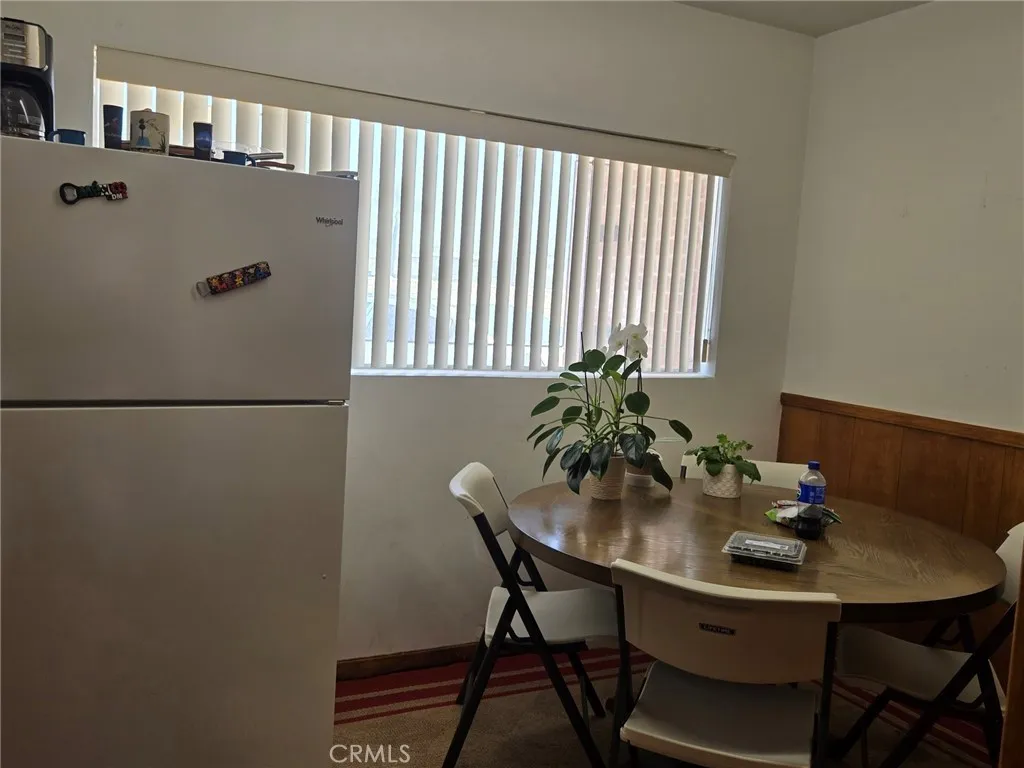 418 San Fernando Mission Boulevard, San Fernando, California 91340 home-pic-16